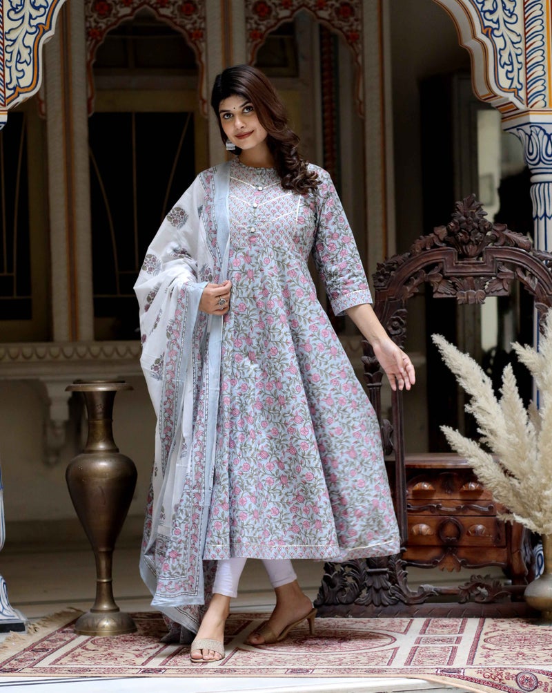 Miravan Women's Blue Anarkali Kurta with Floral Dupatta - Image 3